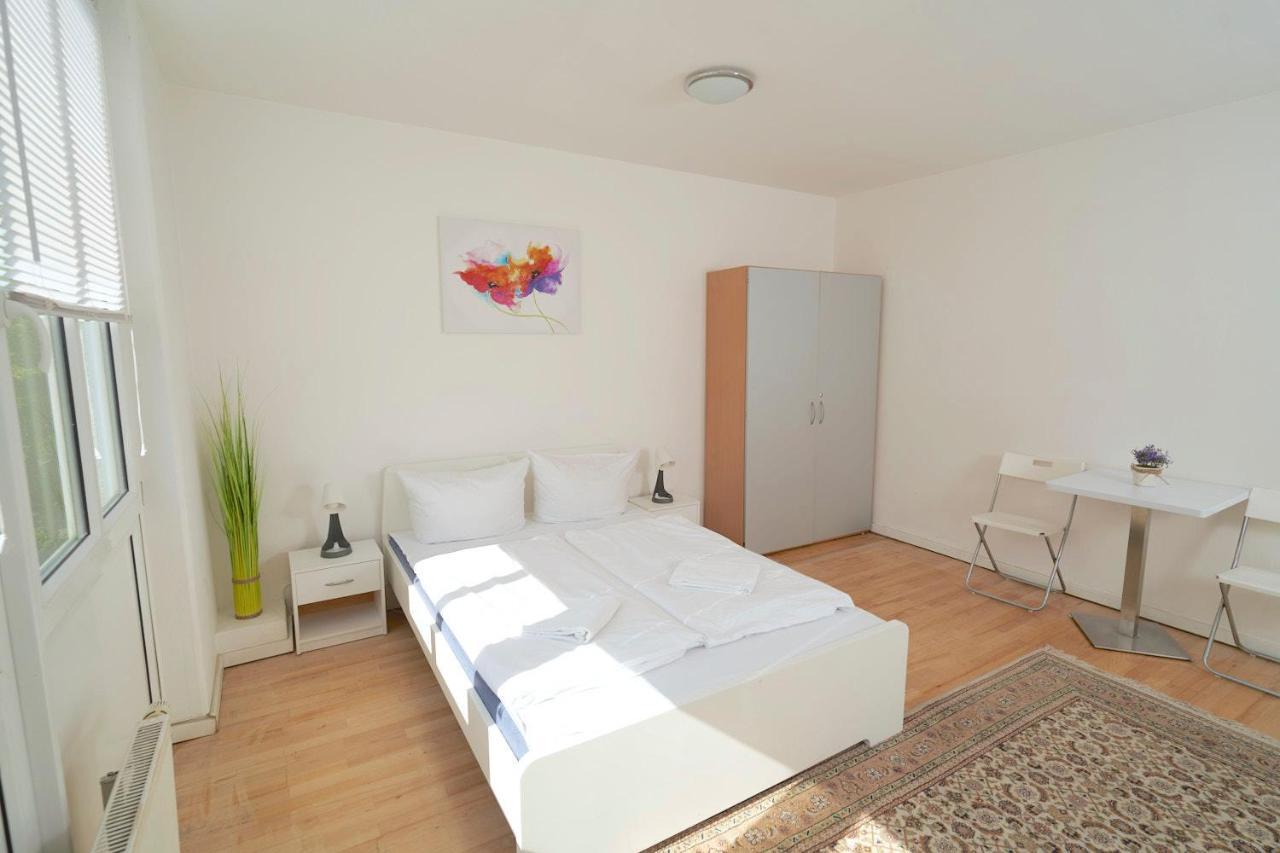 Bnb Potsdamer Platz - Rooms & Apartments برلين المظهر الخارجي الصورة